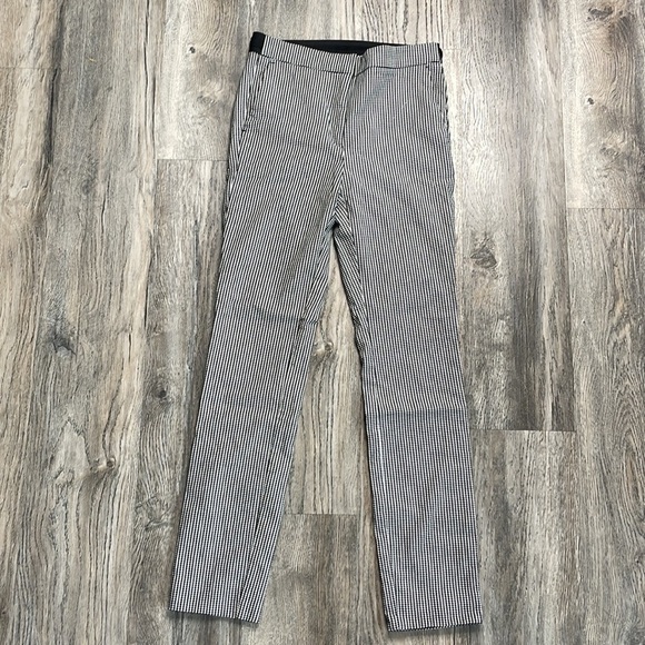 Zara Women’s Tartan Black and White Checkered Trousers, size small - Picture 9 of 12